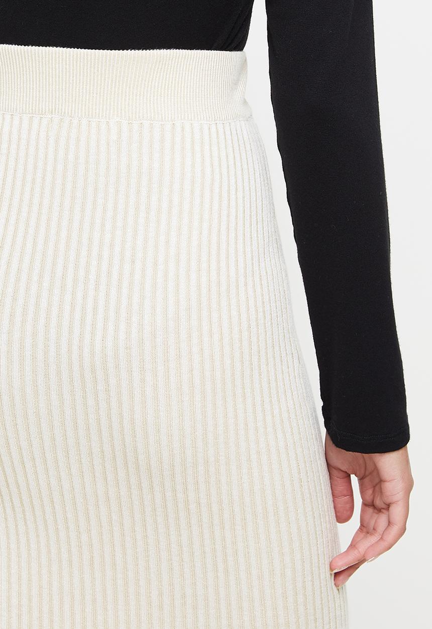 Missguided - Petite ribbed midaxi skirt - stone