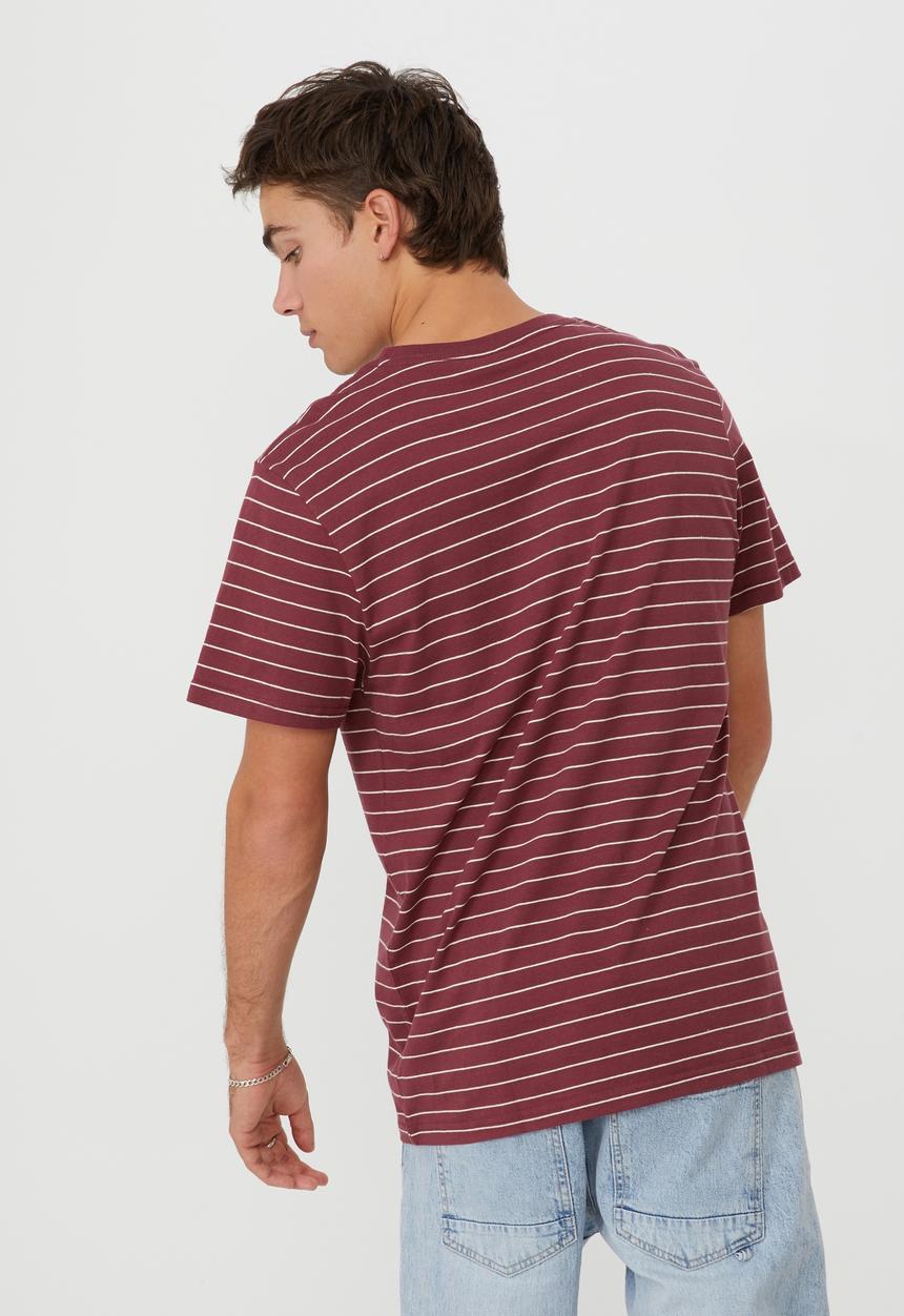 Cotton On - Tbar premium t-shirt - burgundy & white 
