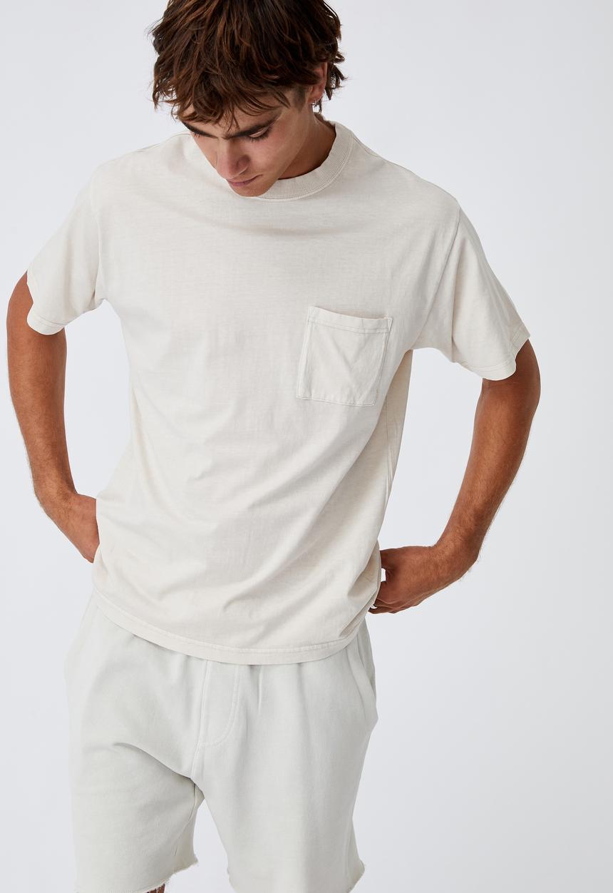 Cotton On - Washed pocket T-shirt - off white
