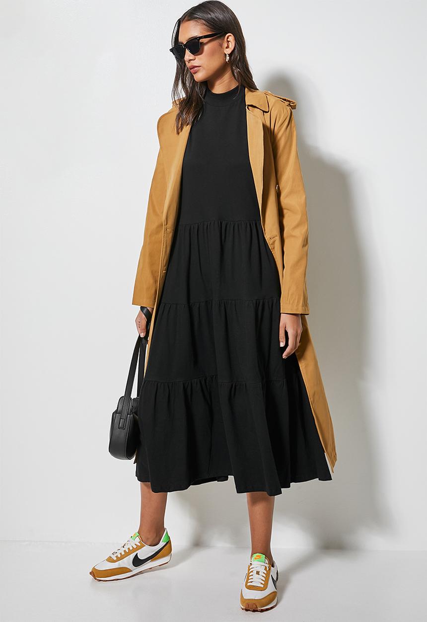 Superbalist - Ribbed funnel neck tiered dress - black