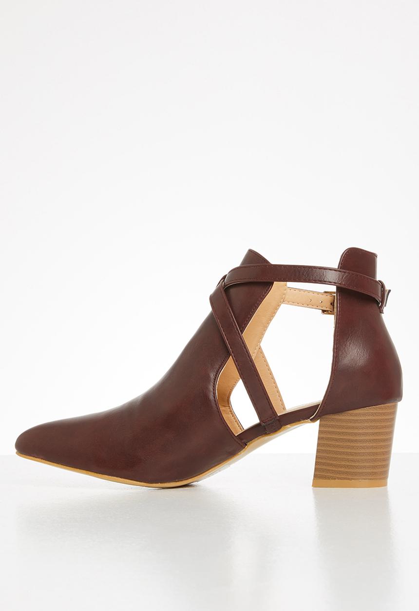 Jada - Side cut out ankle boot - burgundy