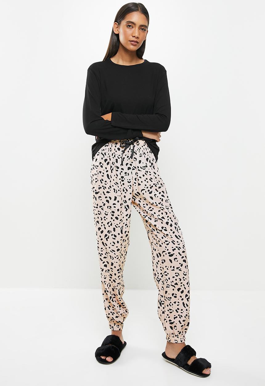 Superbalist - Long sleeve fitted top & pants set - black & blush
