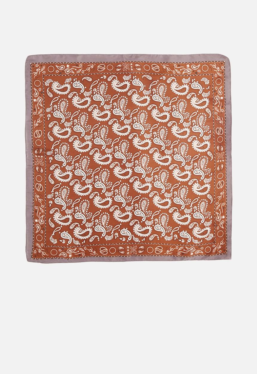 Superbalist - Bandana print neckerchief - brown