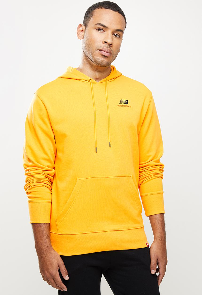 New Balance  - Nb essentials embroidered hoodie - yellow
