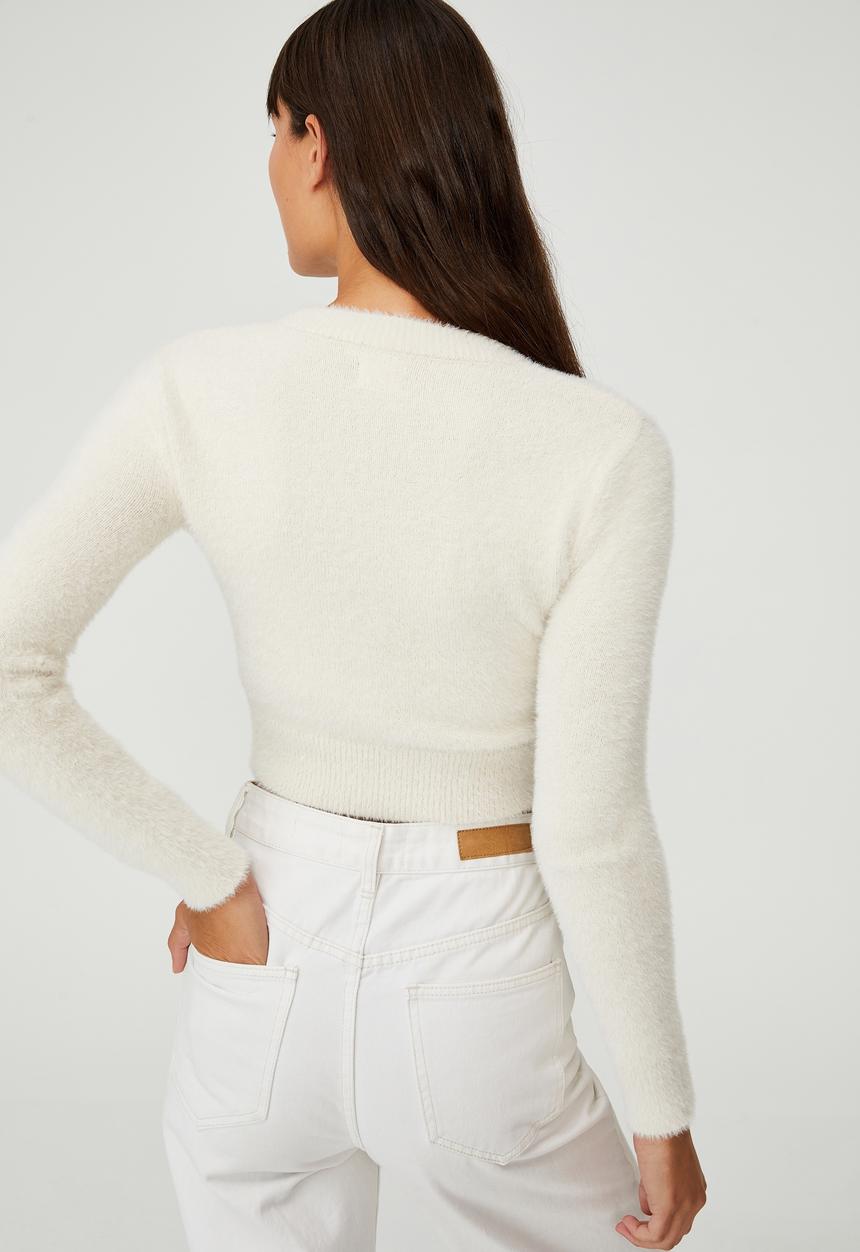 Cotton On - Super luxe fluffy crop pullover - tapioca