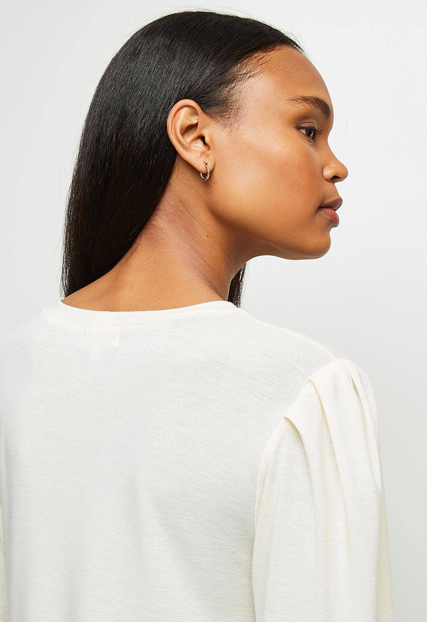 edit - Warm handle mutton sleeve top - milk