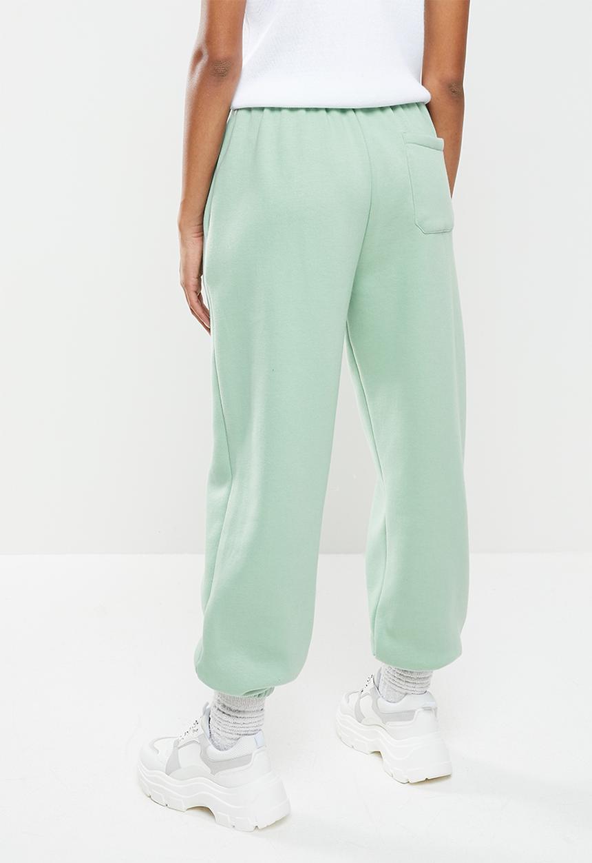 Blake - Slouchy jogger - sage
