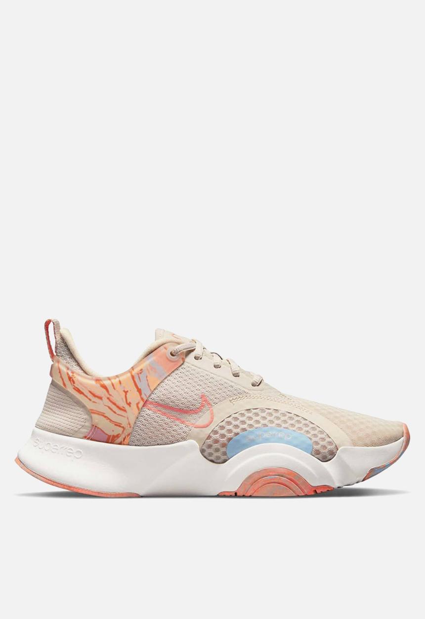 Nike - Superrep go 2 - desert sand/crimson bliss-summit white