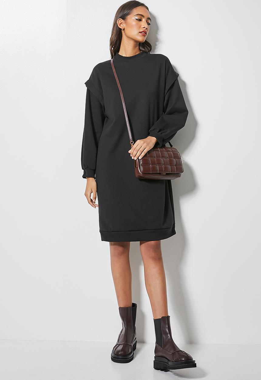 Superbalist - Dropped shoulder oversize sweat dress - black