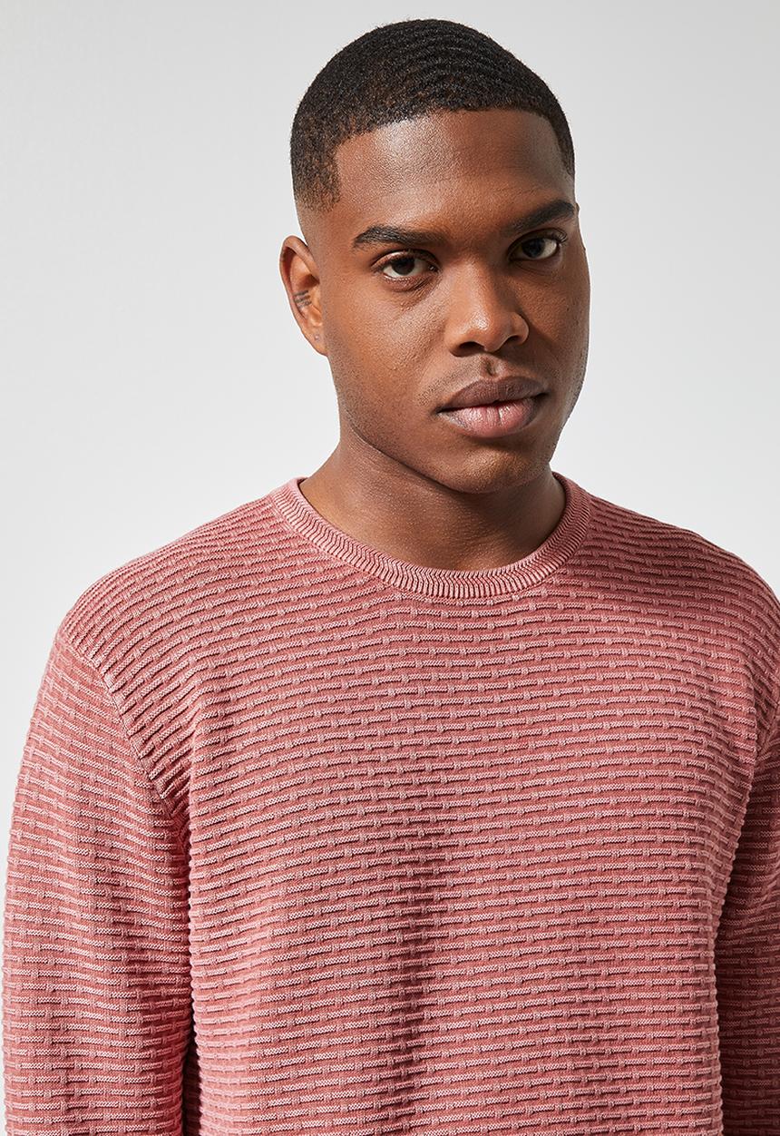 Superbalist - Enzyme wash crew neck - red
