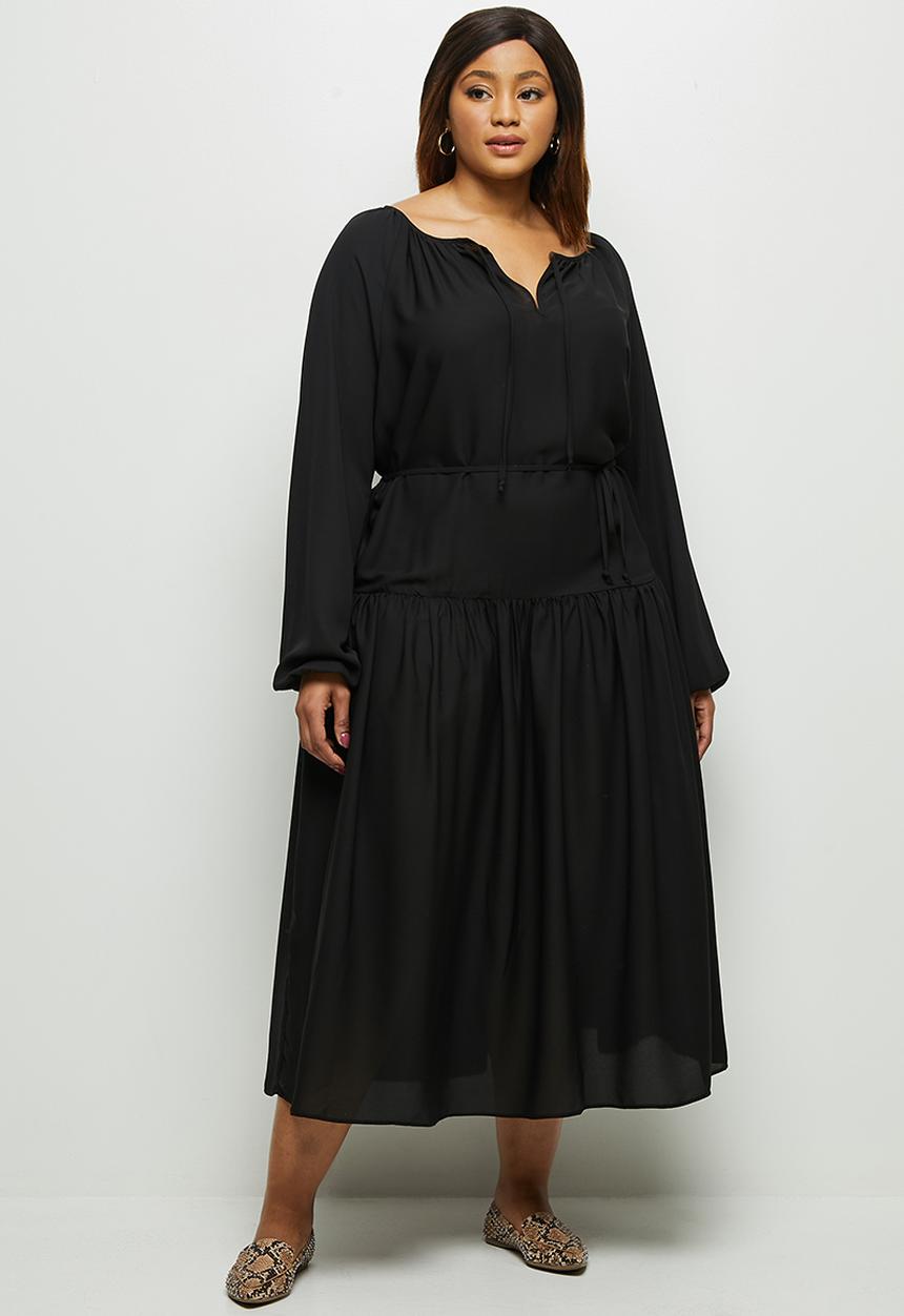 edit Plus - Belted dropped waist midi - black