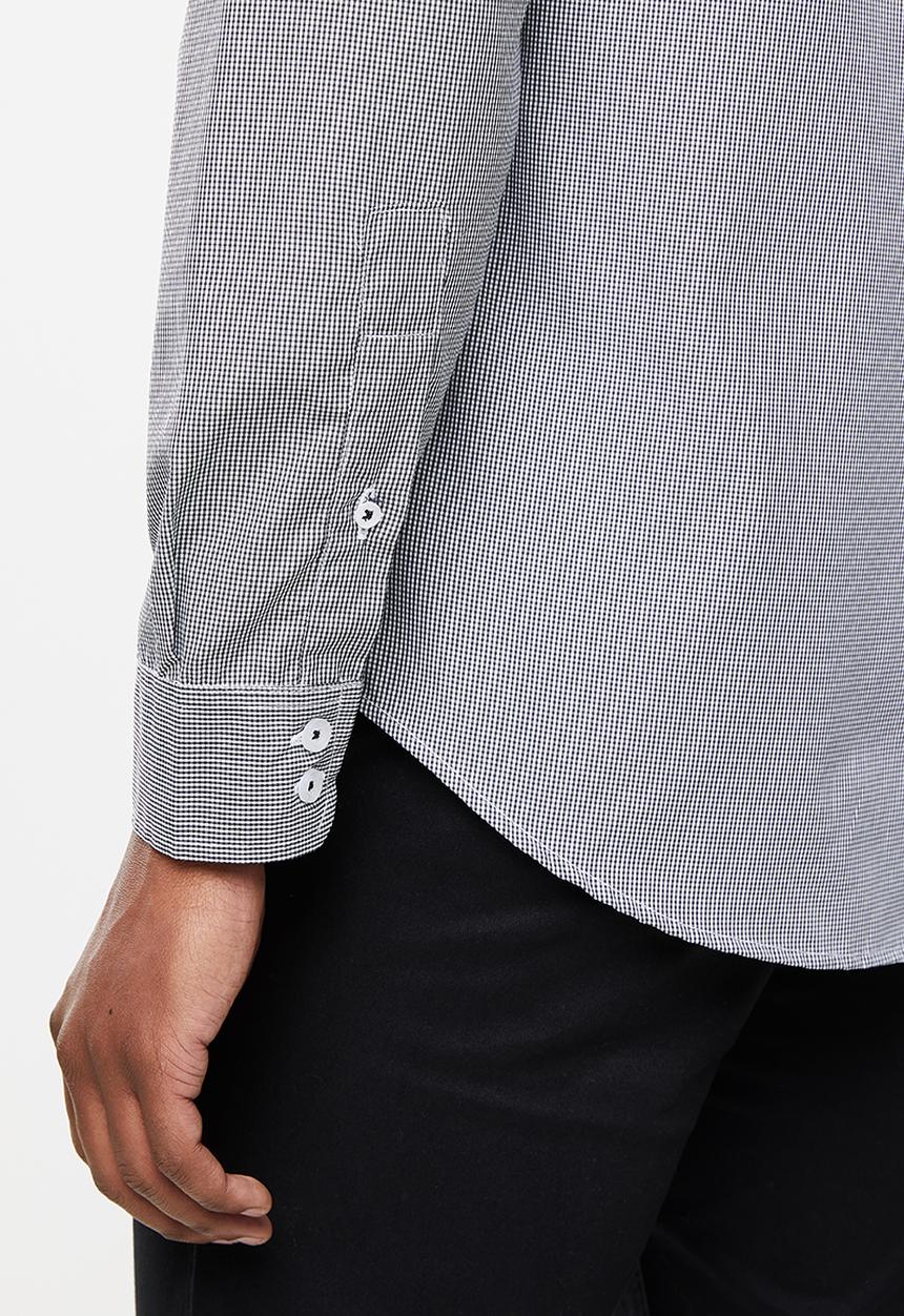 Ben Sherman - Small ging shirt - black