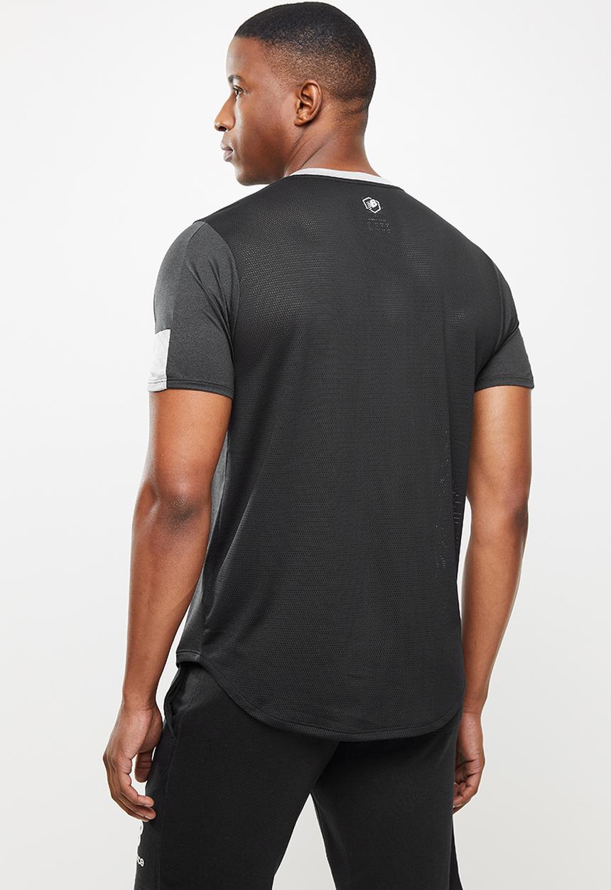 New Balance  - Fast flight short sleeve - black