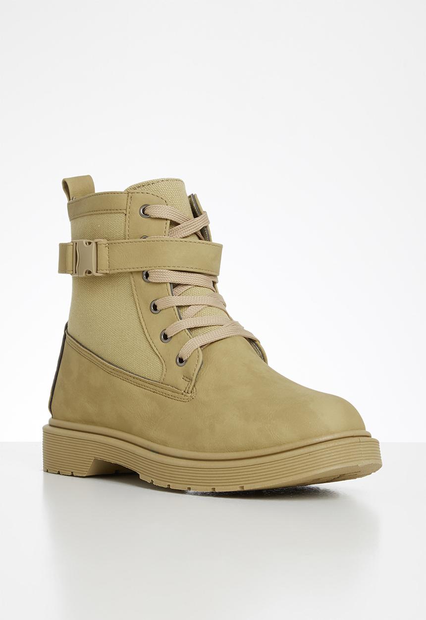 Seduction - Buckle lace up hiking boot - camel
