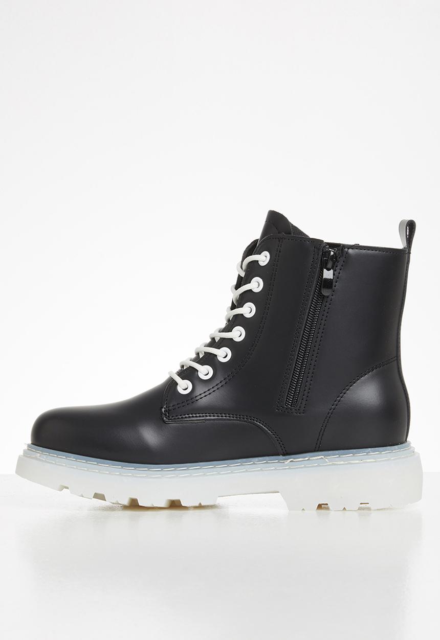 Plum - Dynasty combat boot - black