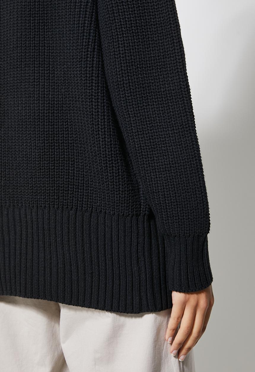 Superbalist - Cotton blend roll neck - black