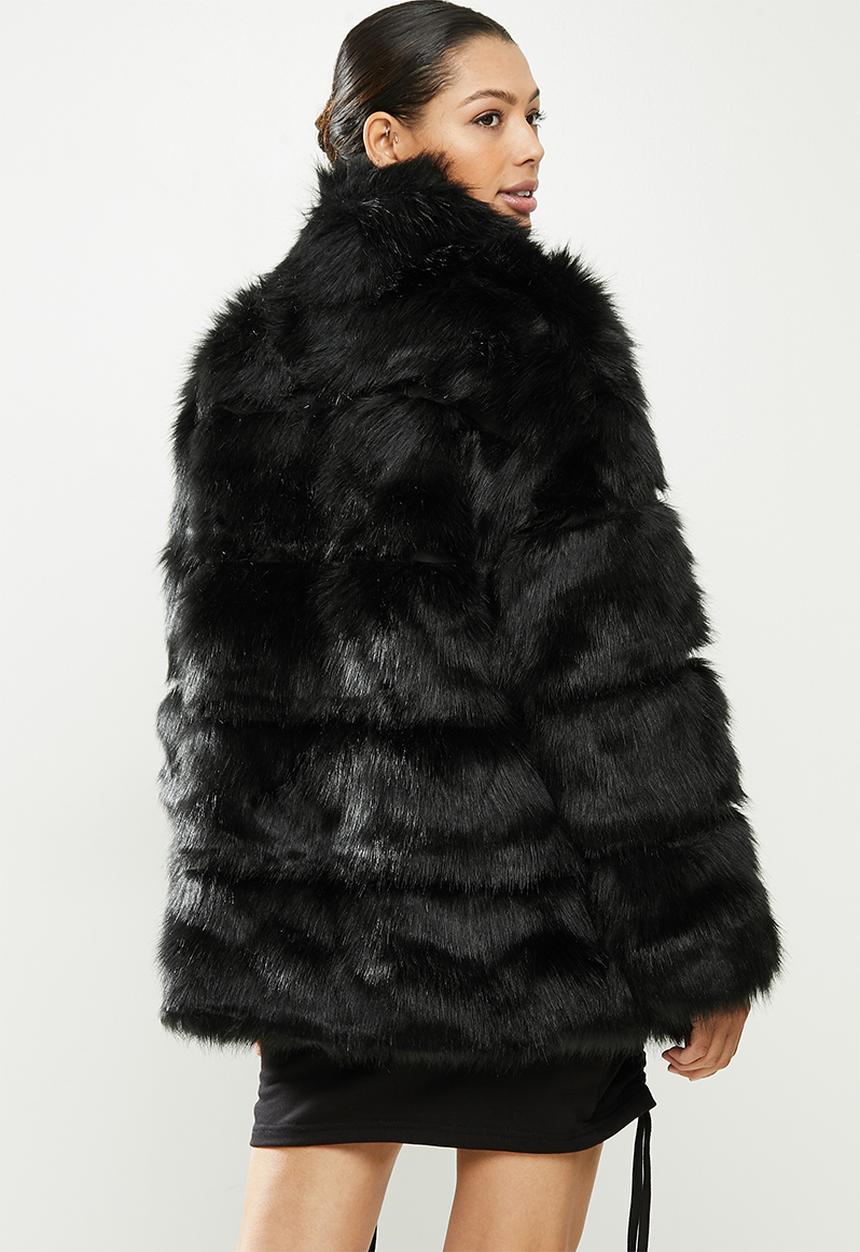Missguided - Stand collar pelted faux fur coat - black