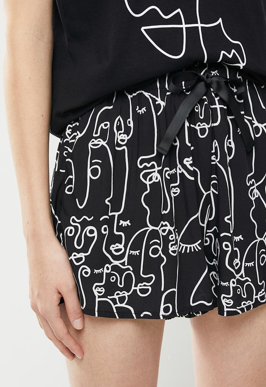 Superbalist - Sleep tee & shorts - black & white