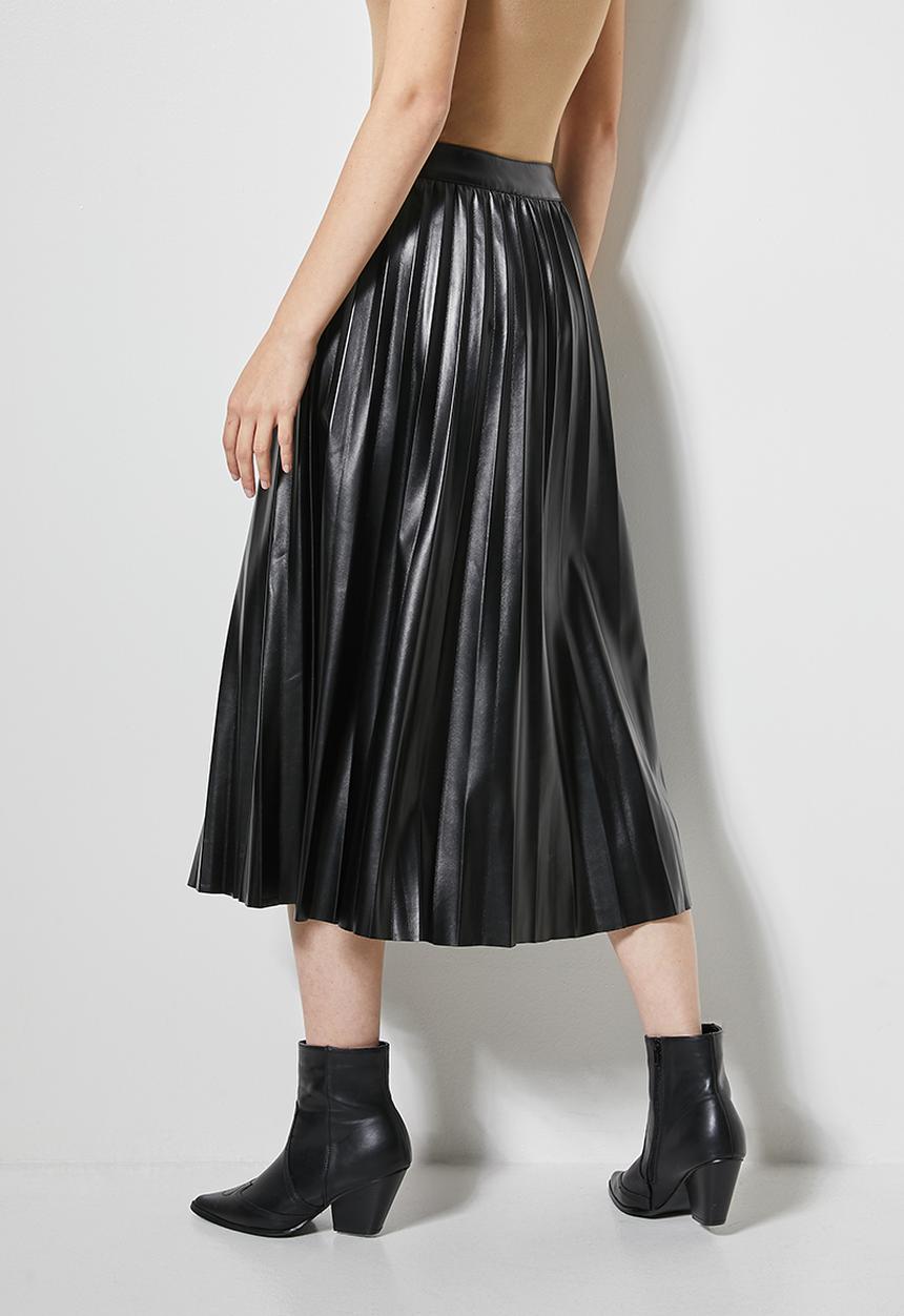 Superbalist - Pu pleated skirt - black