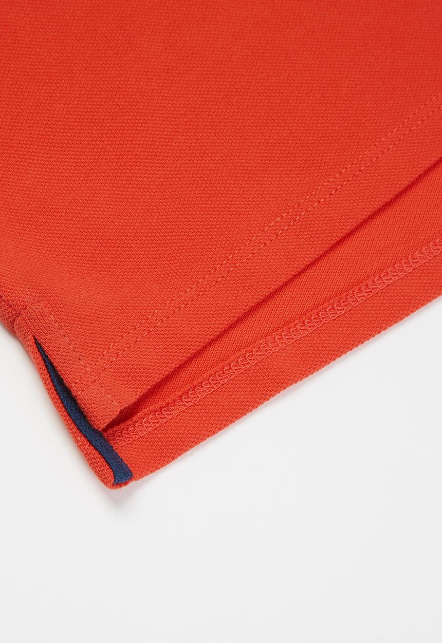 GUESS - Core embroidery golfer - red
