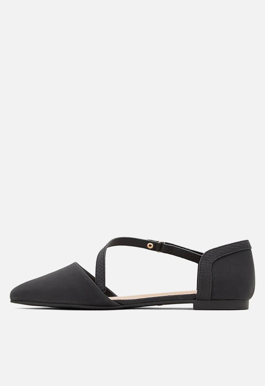 Call It Spring - Freeda pump - black syn