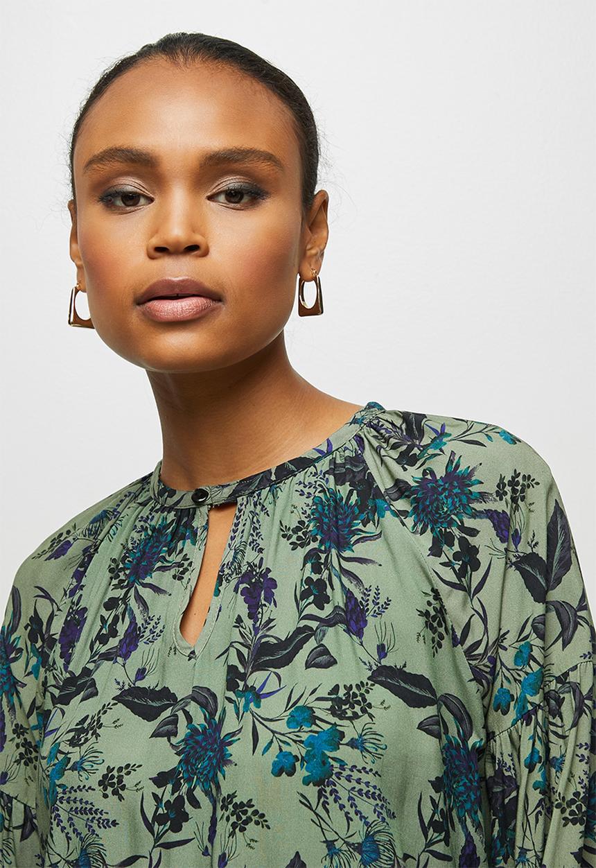edit - Longline balloon sleeve blouse - green 