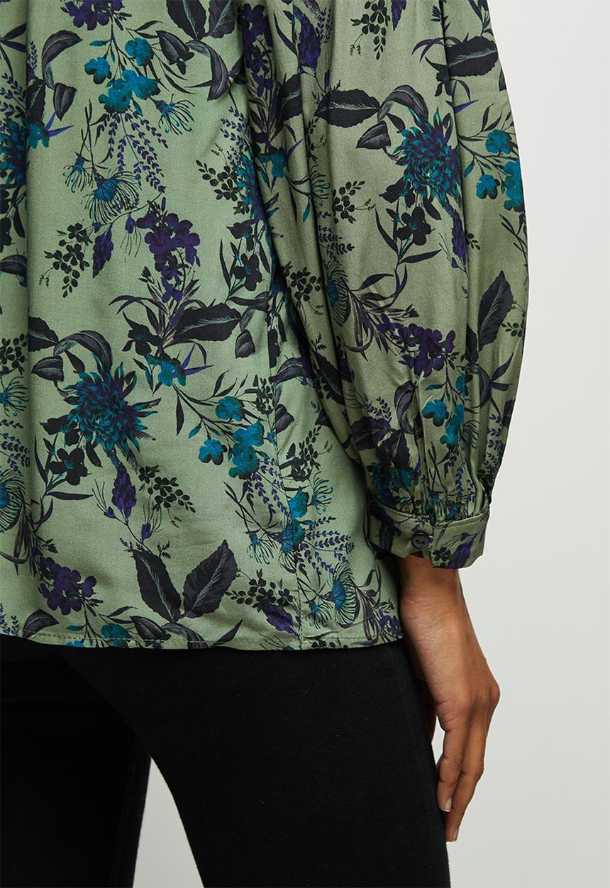 edit - Longline balloon sleeve blouse - green 