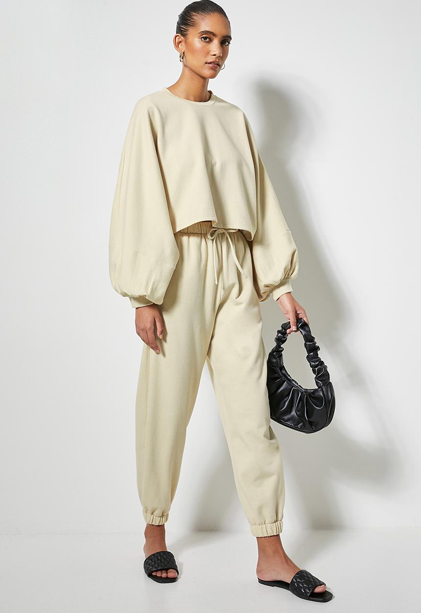 VELVET - Cropped fleece sweatshirt dollman sleeve - cream