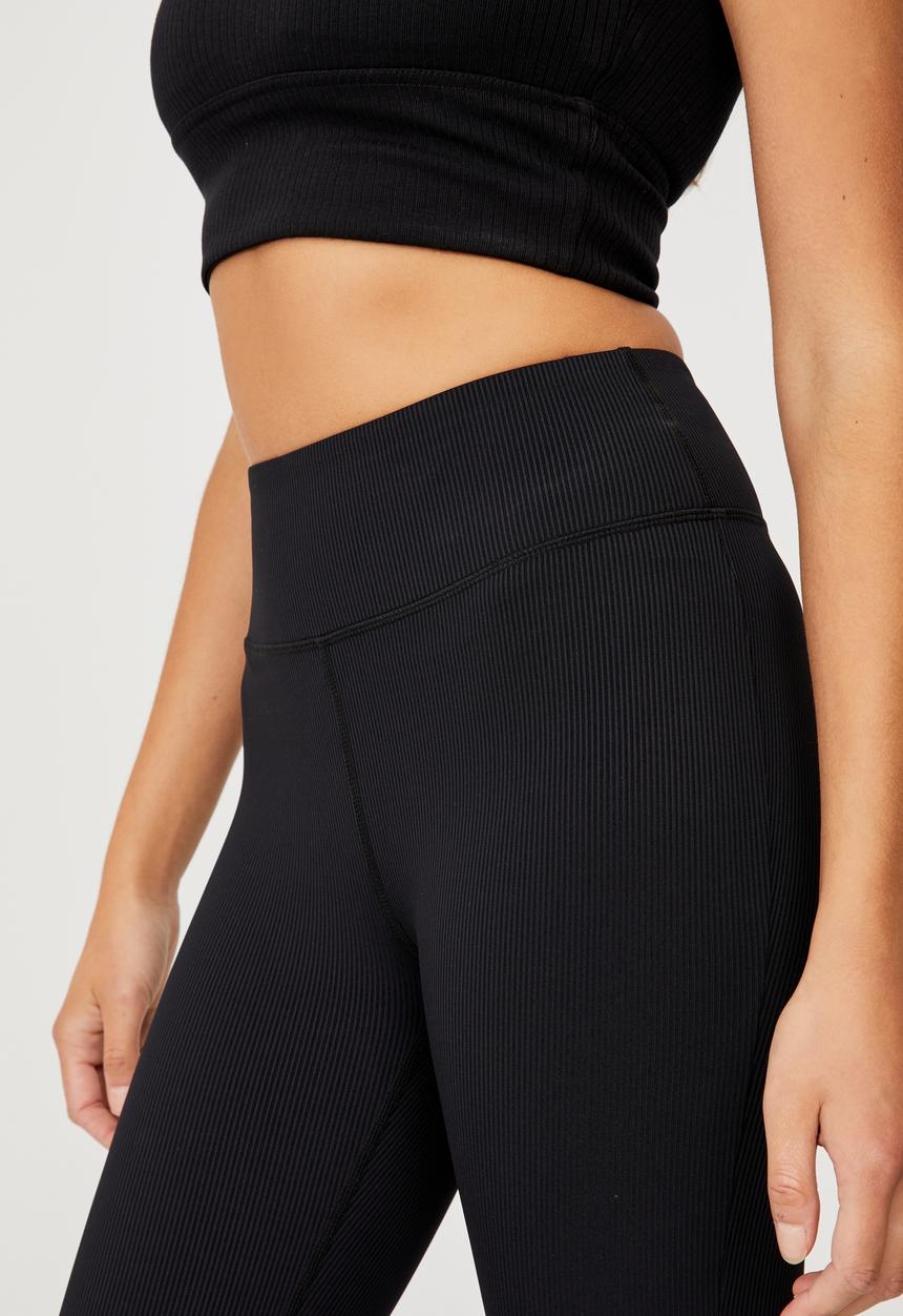 Cotton On - Active rib kick flare - black