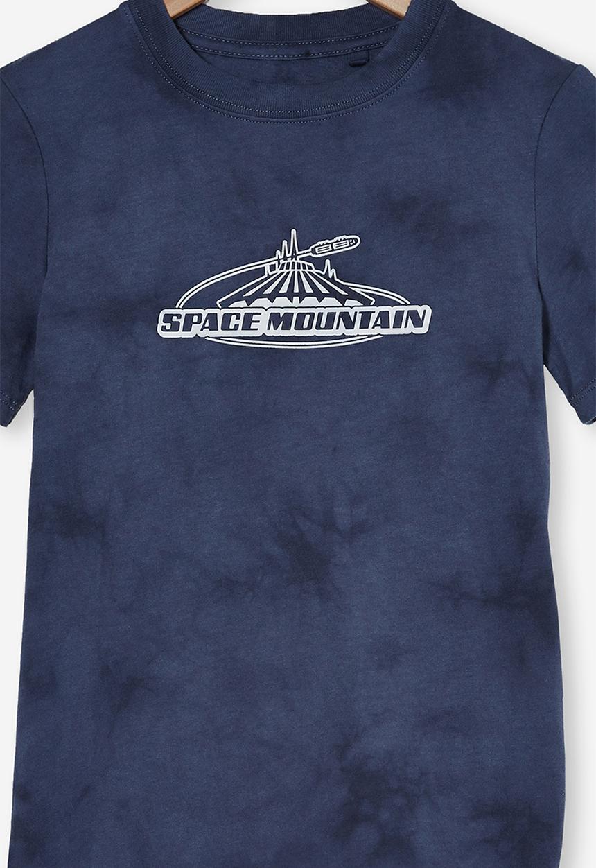 Cotton On - Co-lab short sleeve tee - lcn dis vintage navy tie dye / space mountain