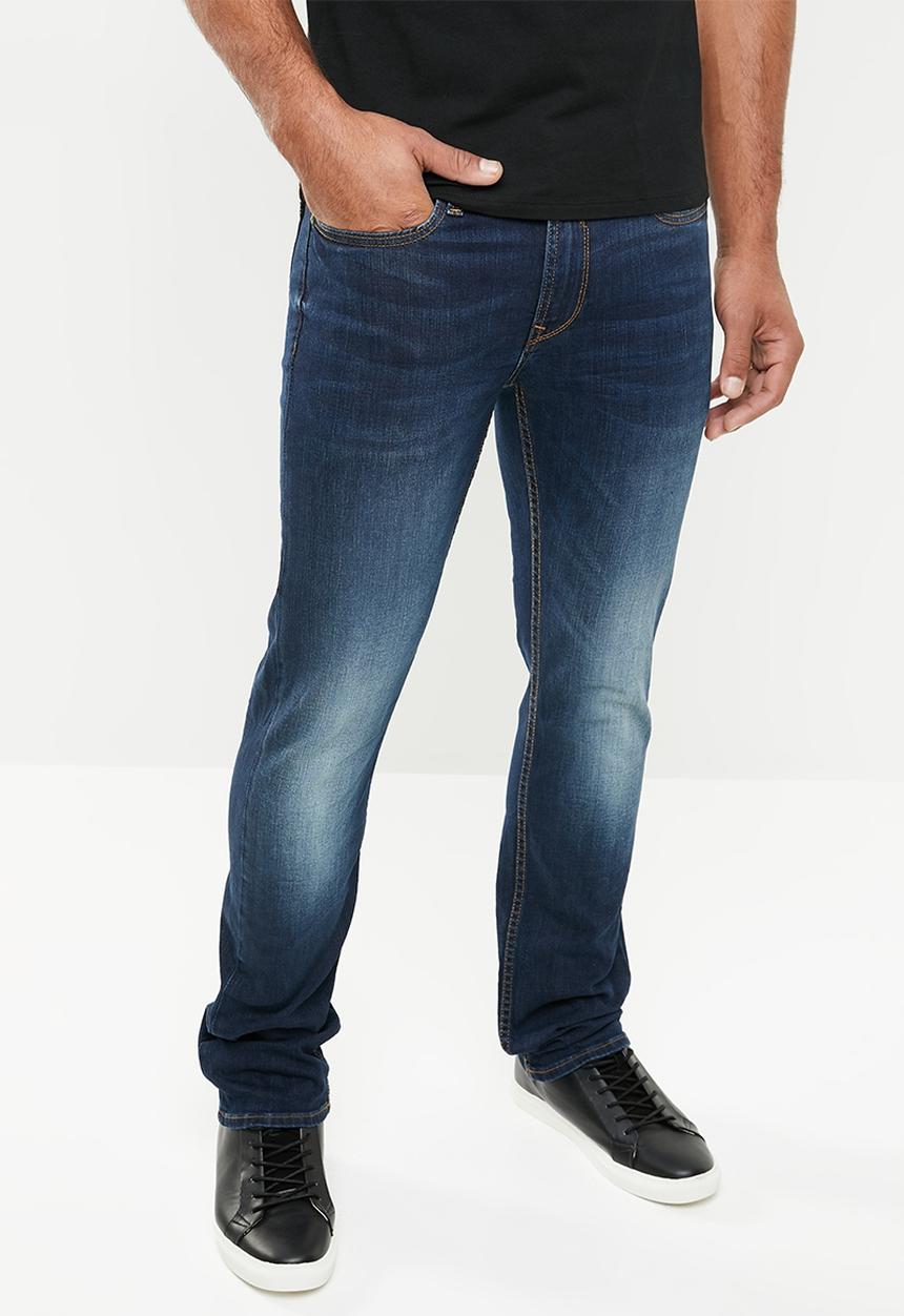 GUESS - Skinny jeans - literigde wash blue