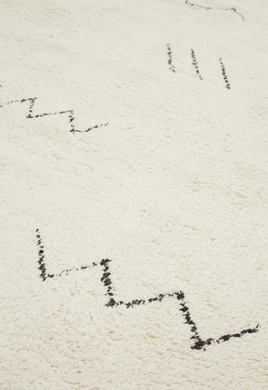 Sixth Floor - Oiy-oiy tufted rug - black & cream