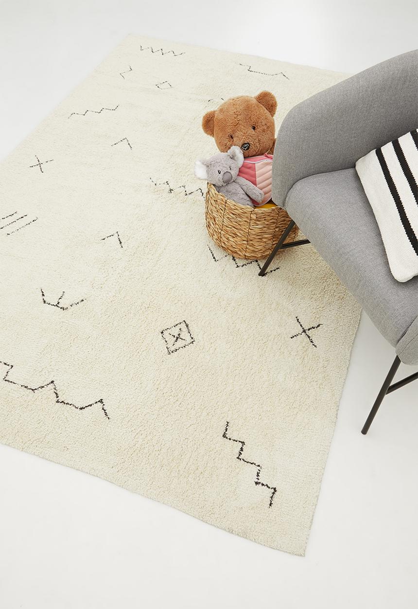 Sixth Floor - Oiy-oiy tufted rug - black & cream