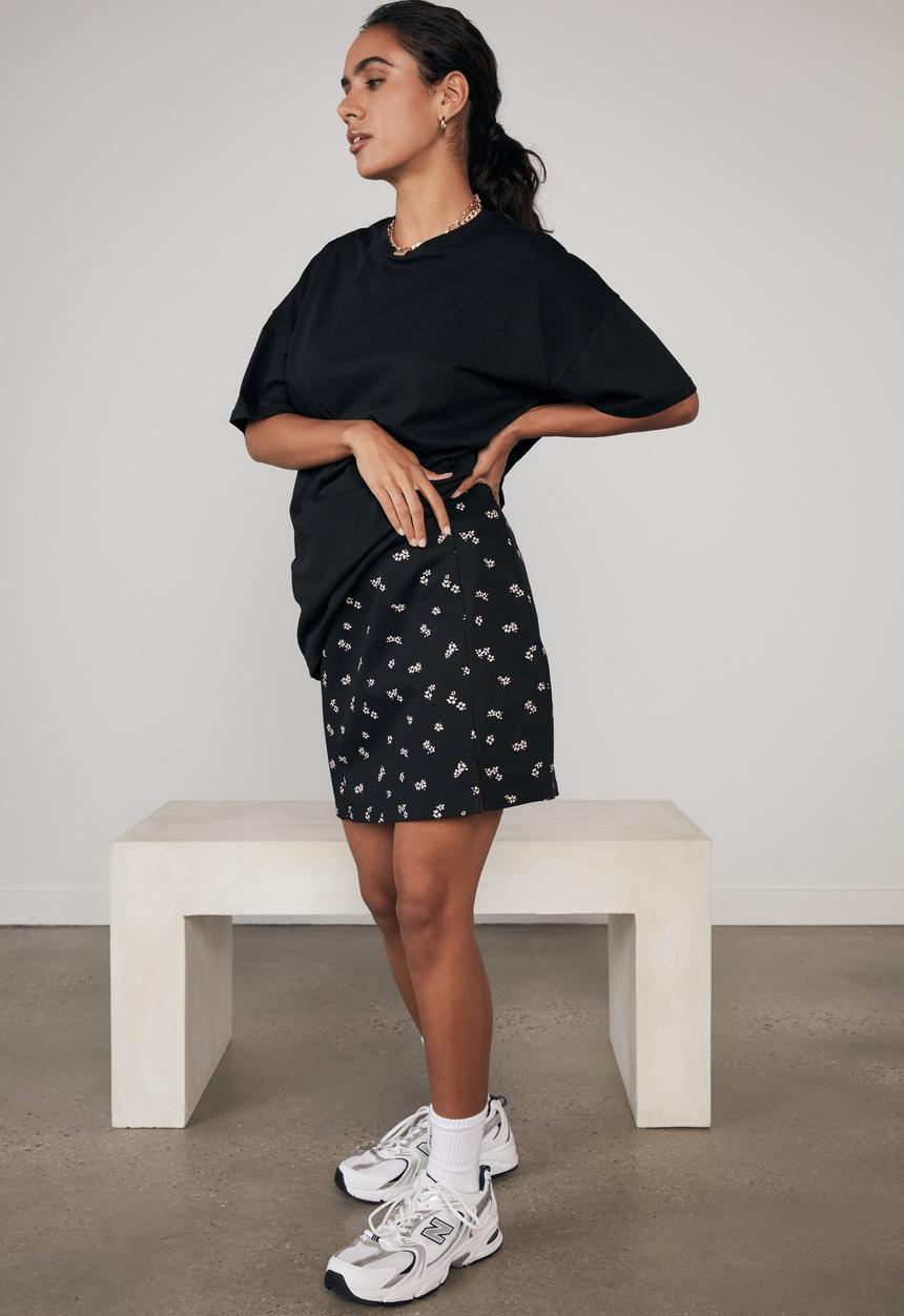 Factorie - Double split mini skirt - josie floral_black fawn