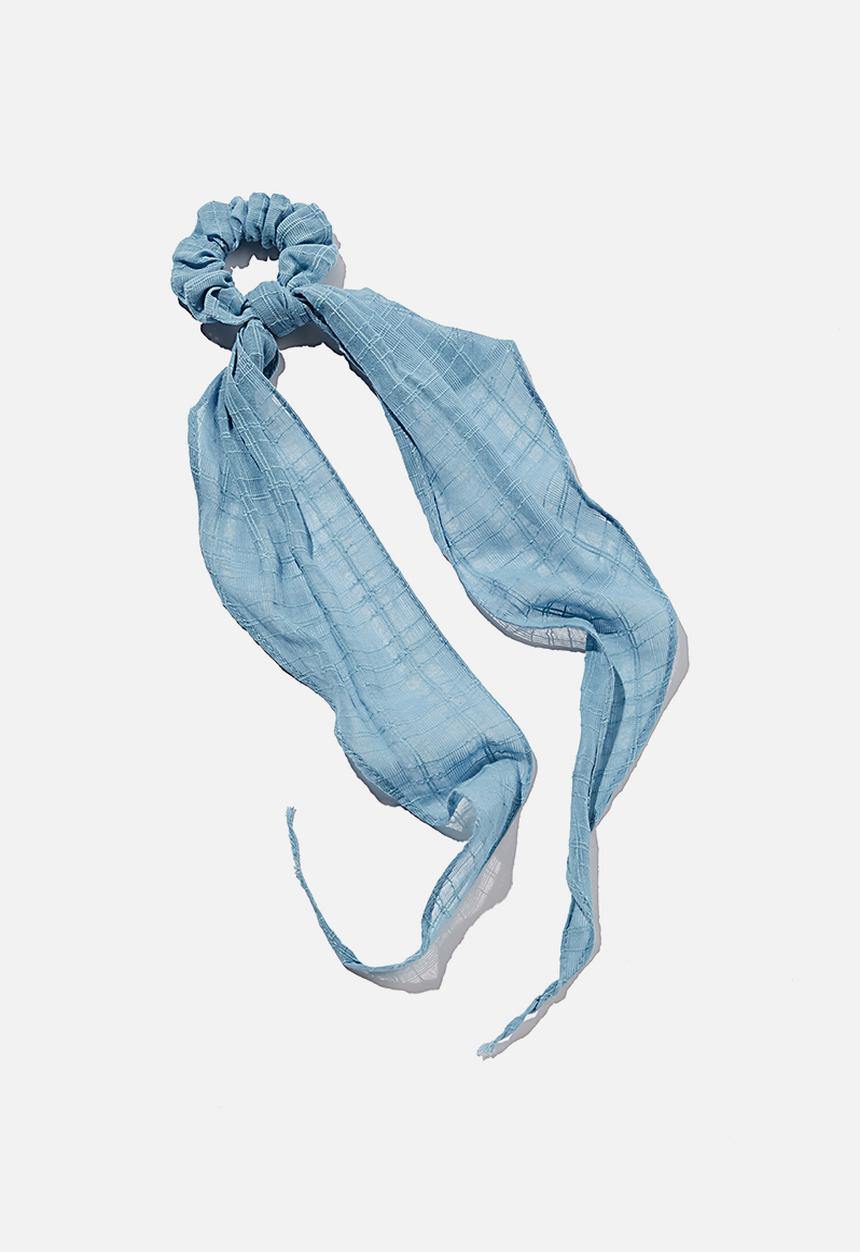 Rubi - New york convertible scrunchie - natural dye washed blue