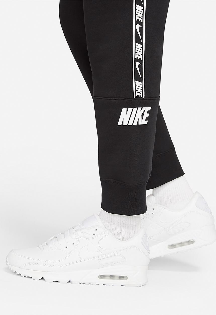Nike - Nsw repeat flc jogger - black