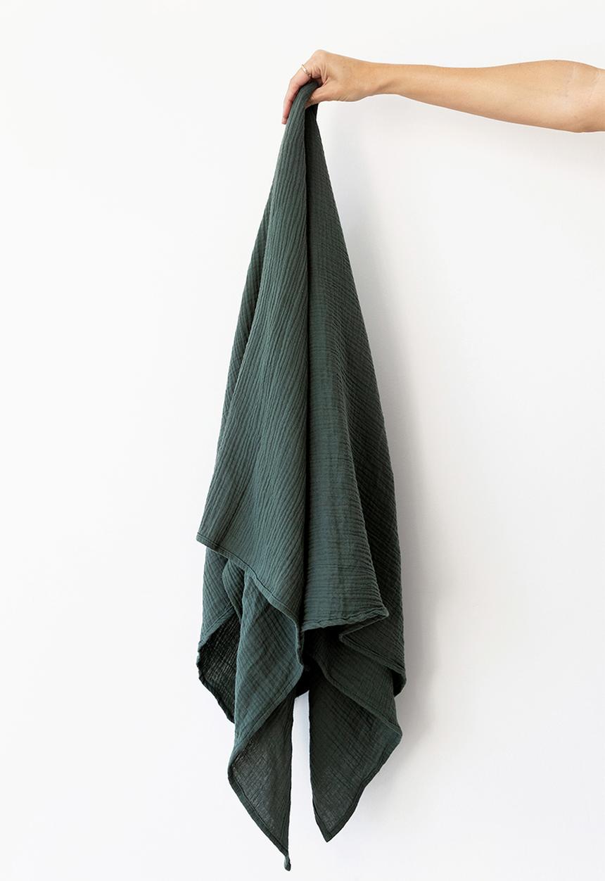 Phlo Studio - Muslin swaddle blanket - sage