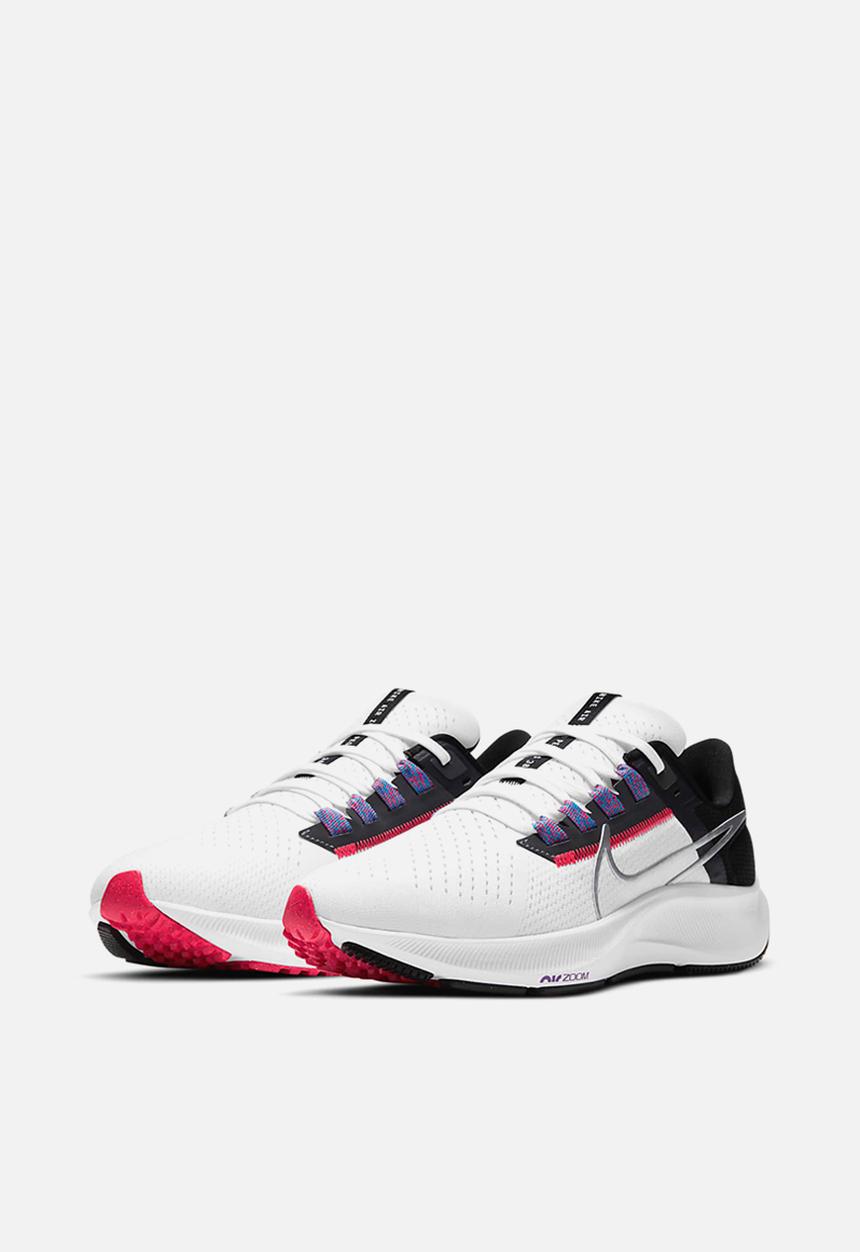 Nike - Air zoom pegasus 38 - white/metallic silver-black