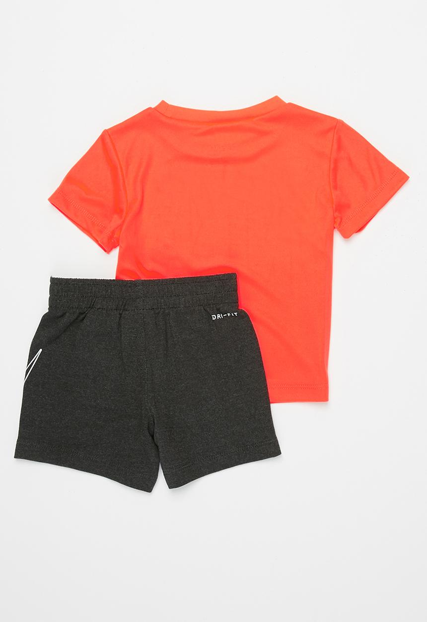 Nike - Nike boys comfort dri-fit short set - black & pink
