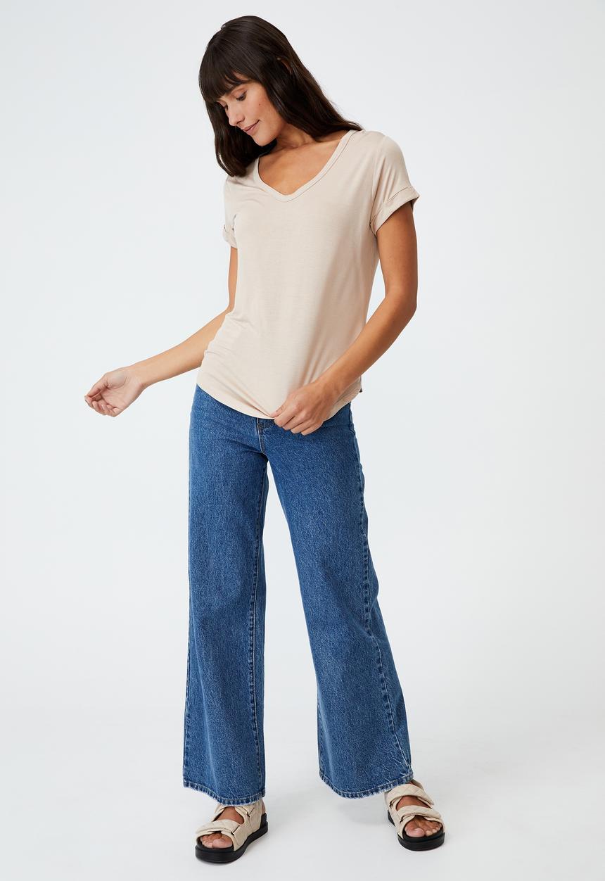 Cotton On - Karly short sleeve v neck top - latte