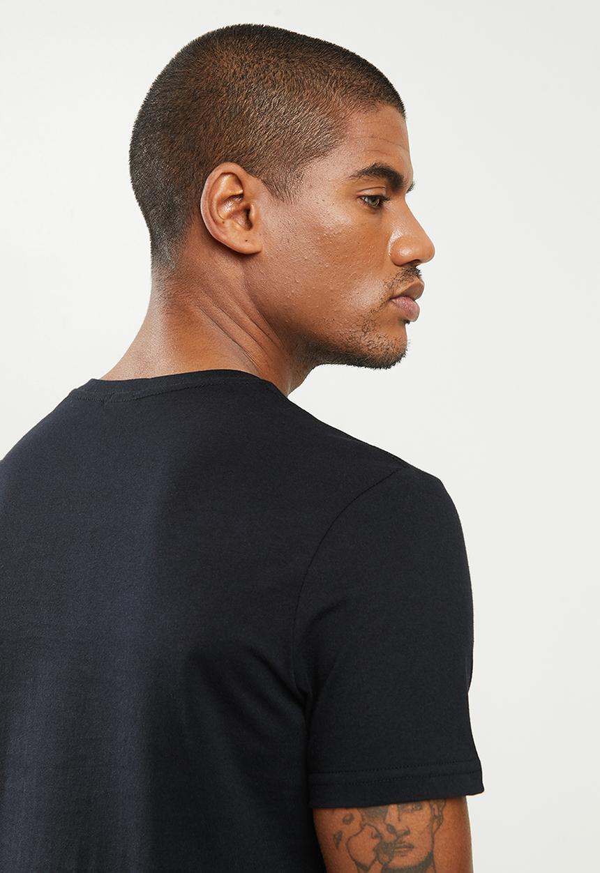 urban° - Mens urban T-shirt - black