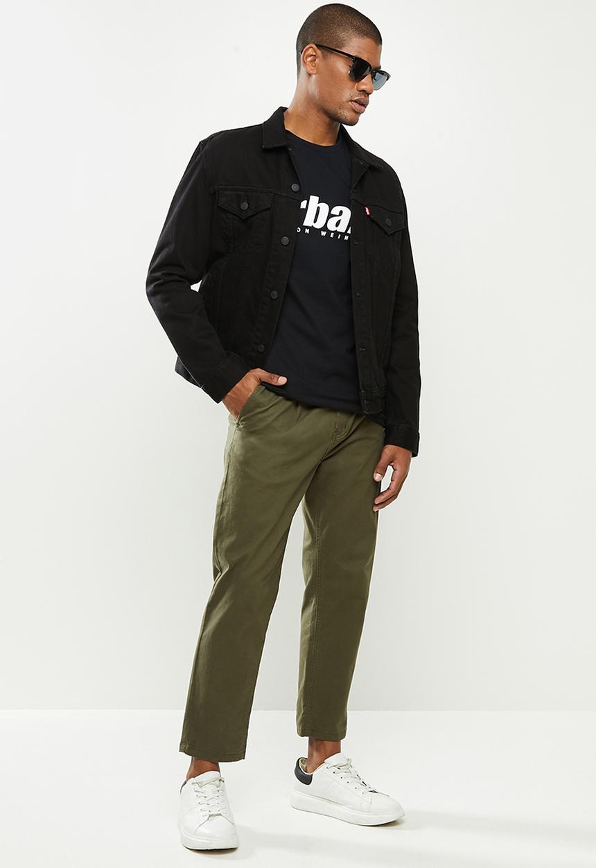 urban° - Mens urban T-shirt - black
