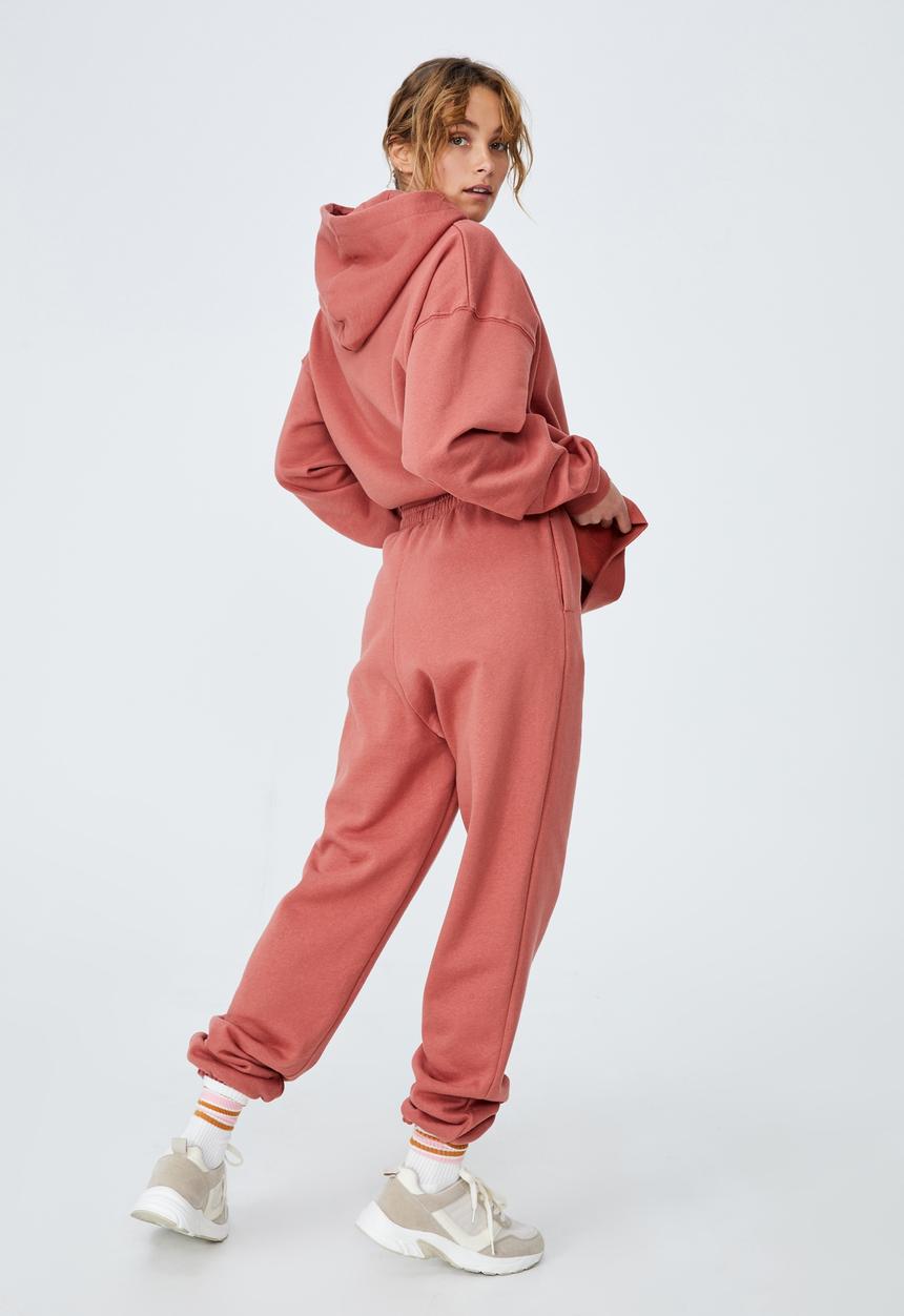 Cotton On - Classic track pant - earthy red