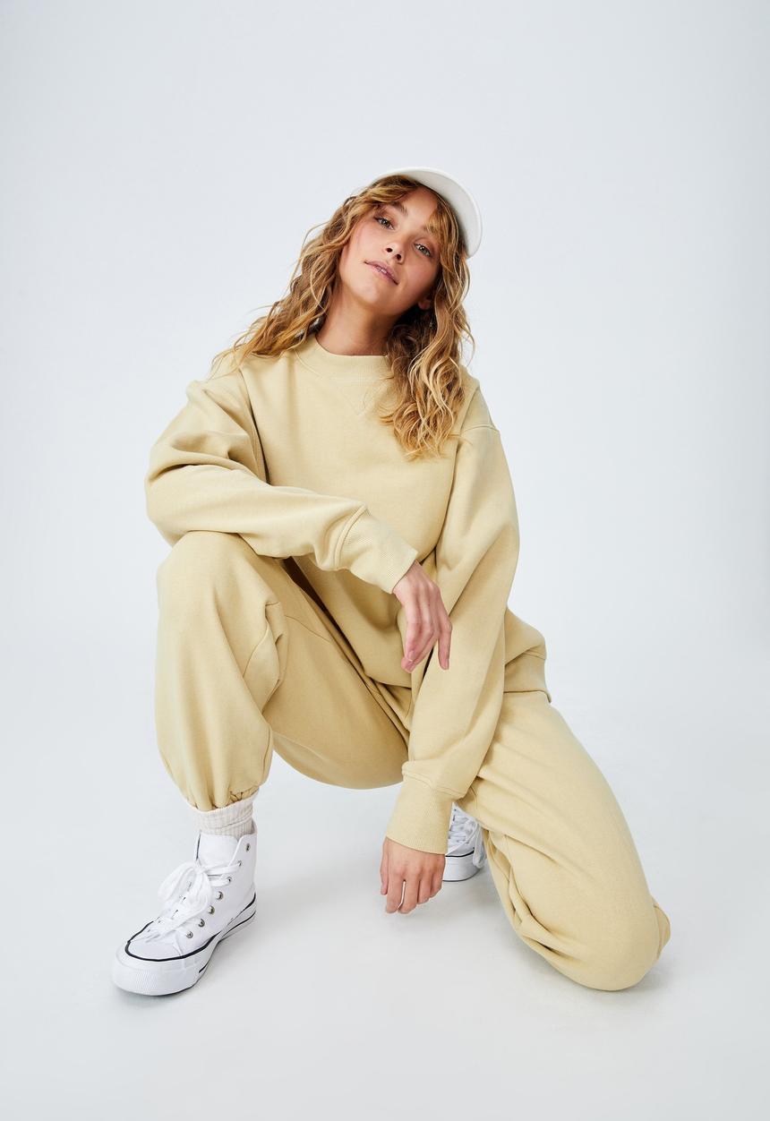 Cotton On - Throwback crew - tawny beige