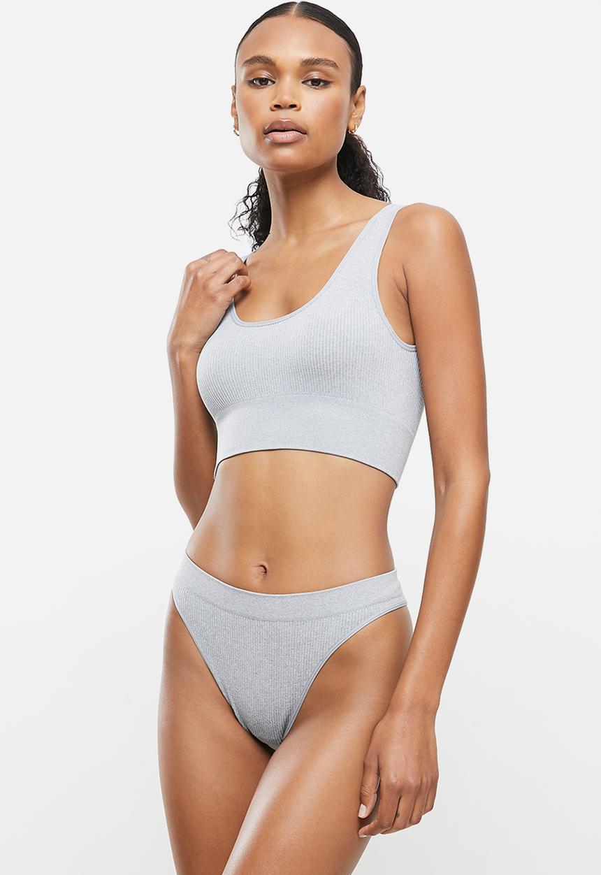 Cotton On - Seamfree reversible crop - grey