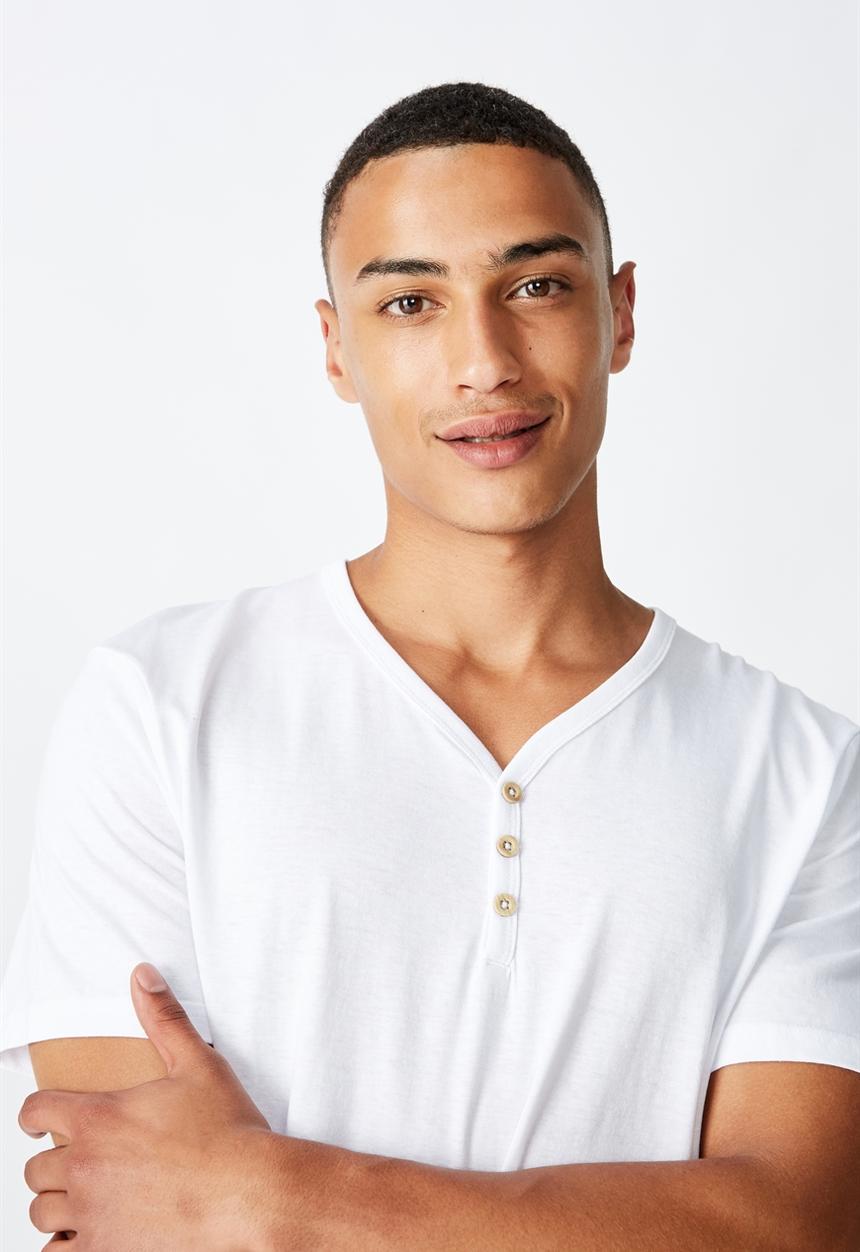 Cotton On - Essential henley tee - white 