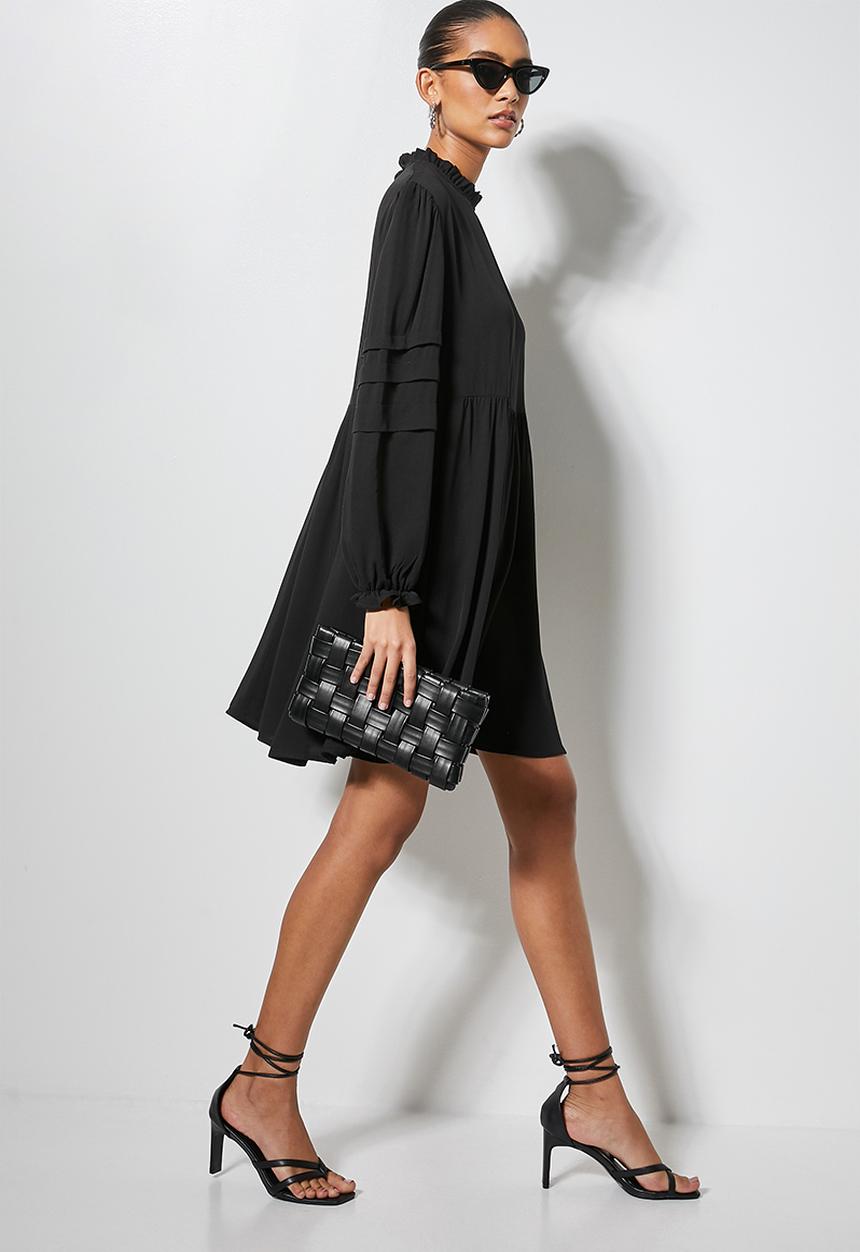 VELVET - Peached pintuck babydoll dress with pie crust neckline - black