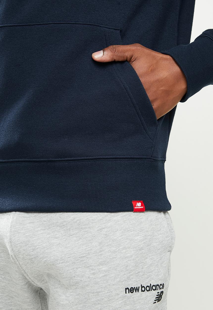 New Balance  - New Balance essentials embroidered hoodie - navy 