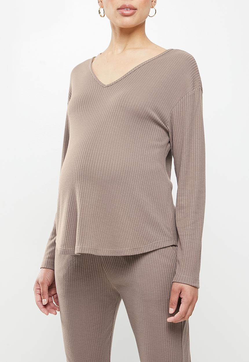 Superbalist - Maternity textured dropped shoulder v-neck top - light brown