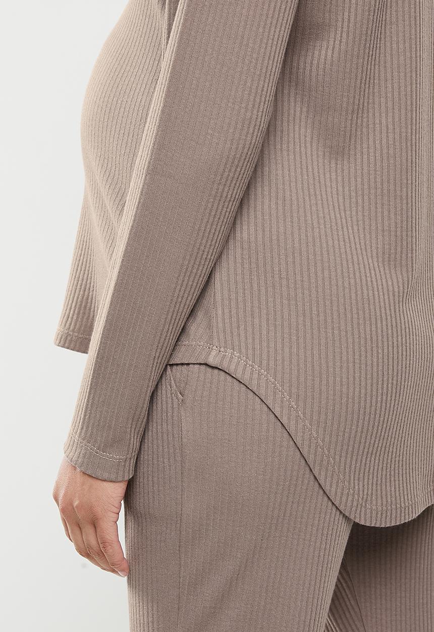 Superbalist - Maternity textured dropped shoulder v-neck top - light brown